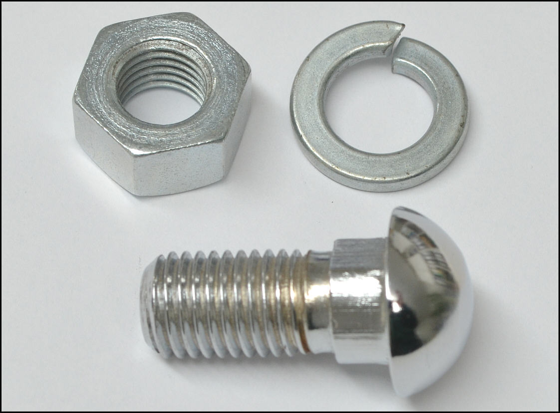 Chromschraube Traveller hinten