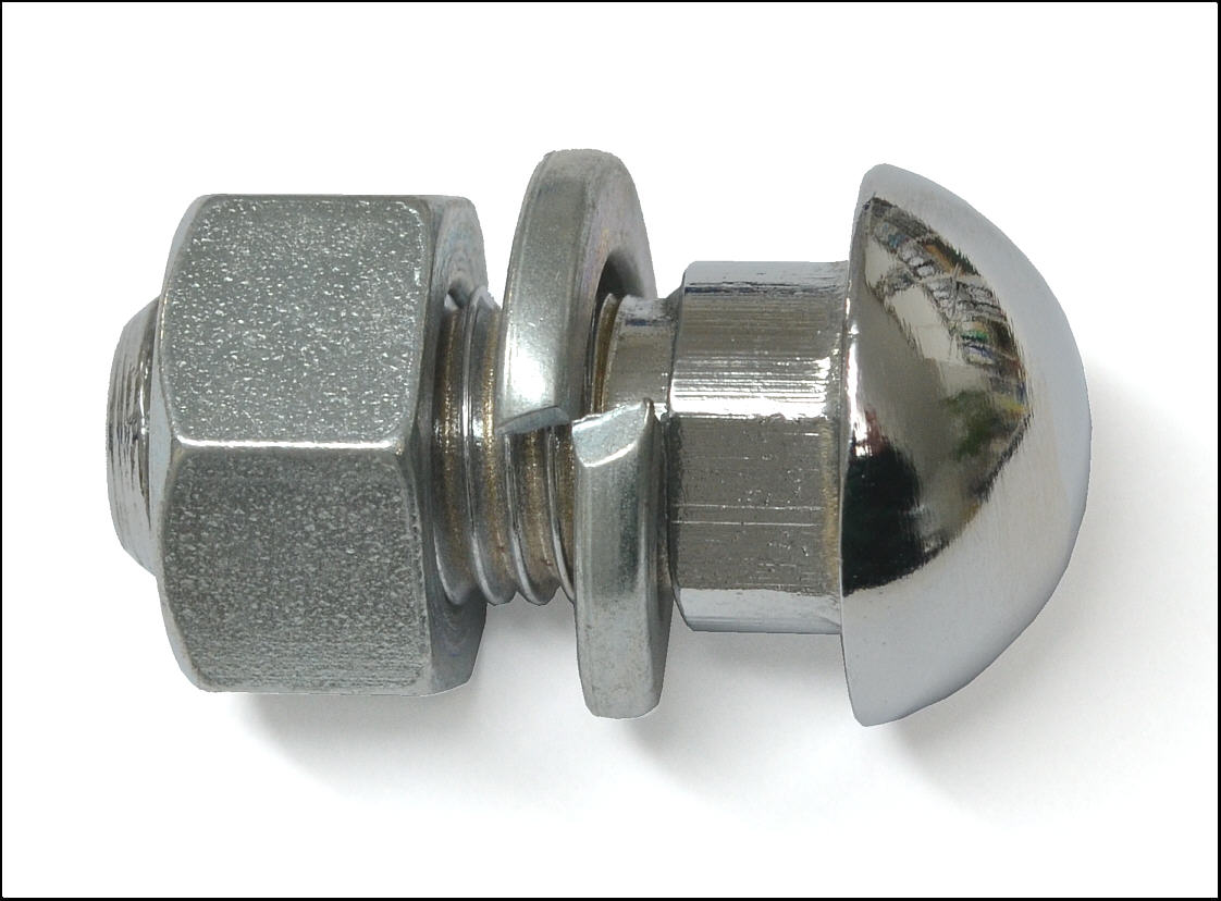 Chromschraube Traveller hinten