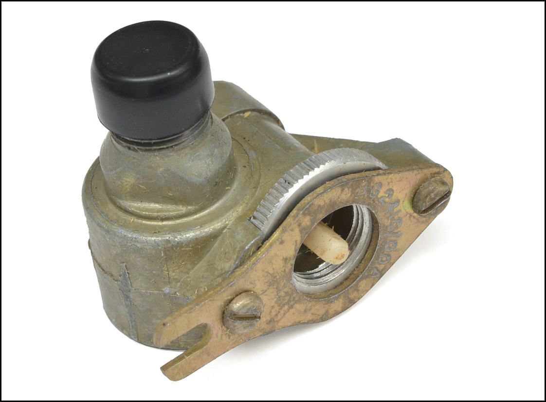 Winkelantrieb am Tacho E V12 und XJ S1 RHD