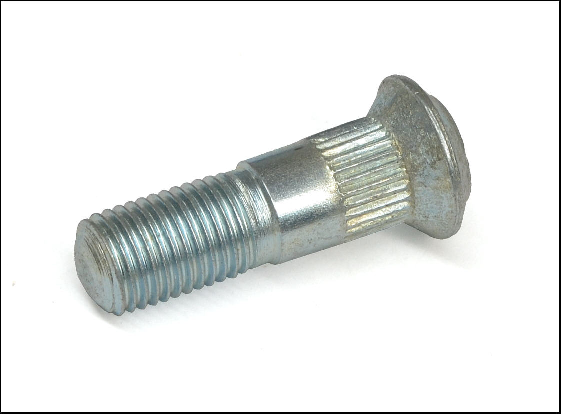 Radbolzen hinten, MGA mit Speichenrädern