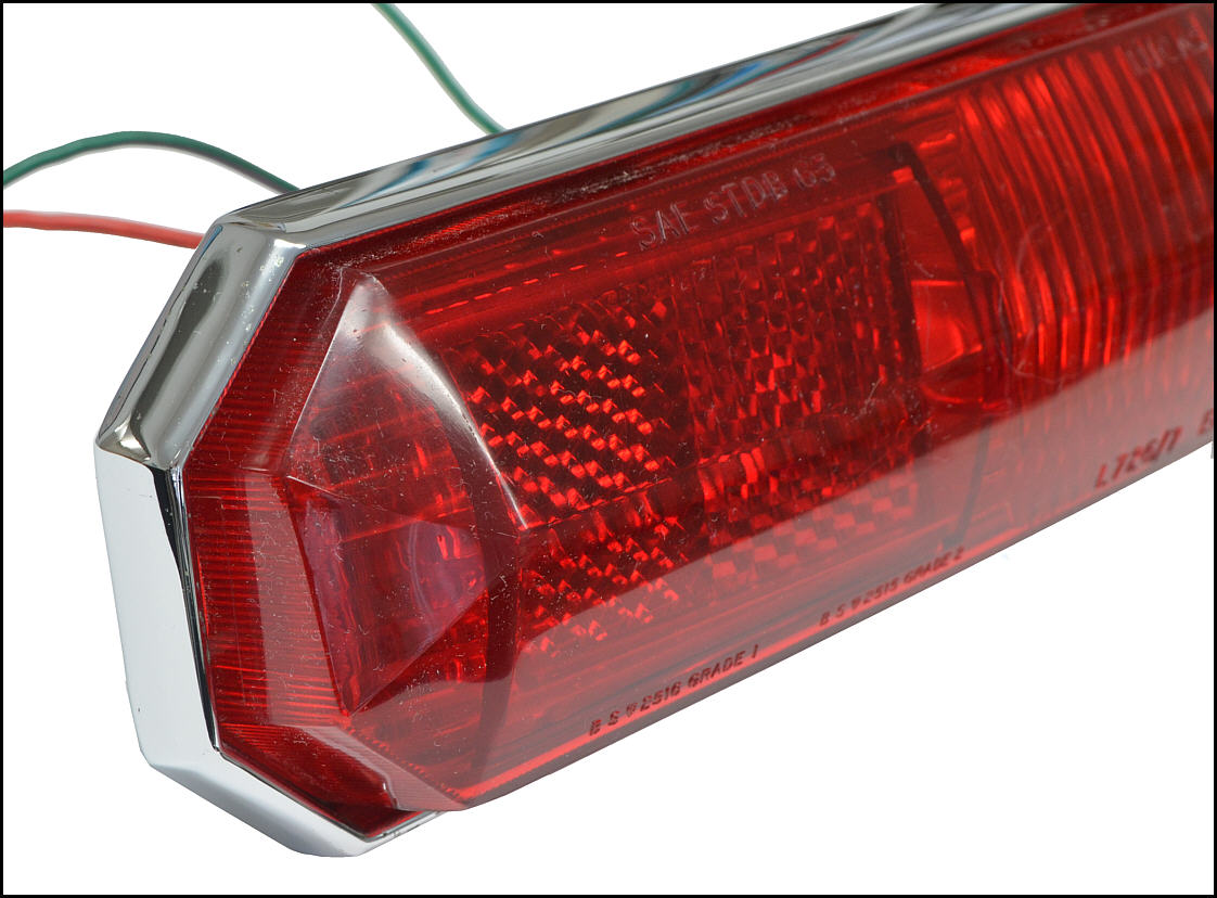 gebrauchte Rückleuchte Austin 1800 MkI