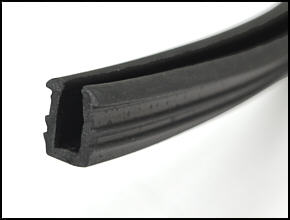 GUMMISTREIFEN, hält das Ausstellfenster-Glas im Rahmen